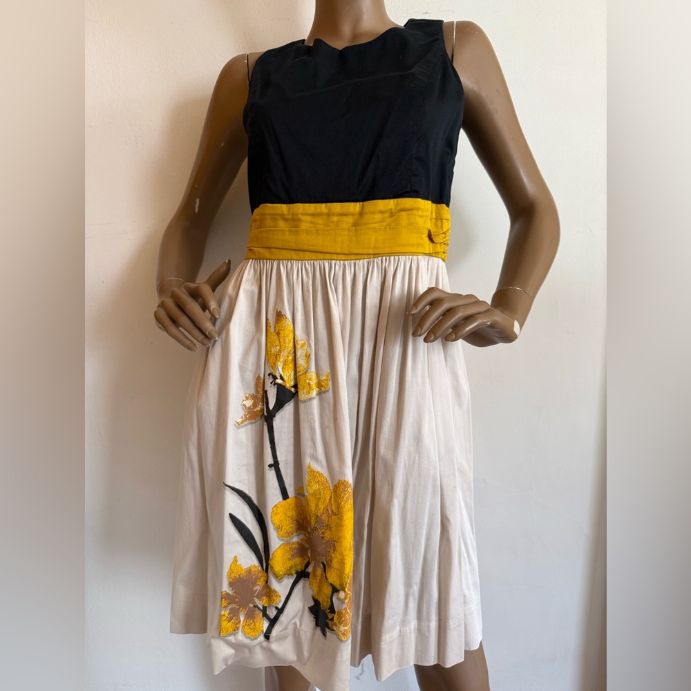 D. Exterior Made in Italy Midi Sleeveless Summer Dress